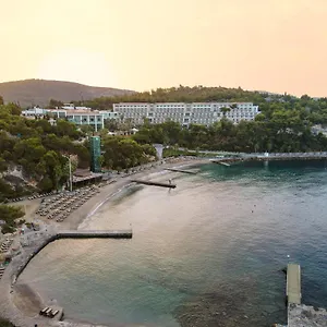 5* Feriested Pine Bay